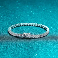Ms. PT950 Platinum Bracelet, Platinum Filled Four-Claw 10 Points Mossanite, 18cm (Single 10 Points) 5.4 Carat. 2