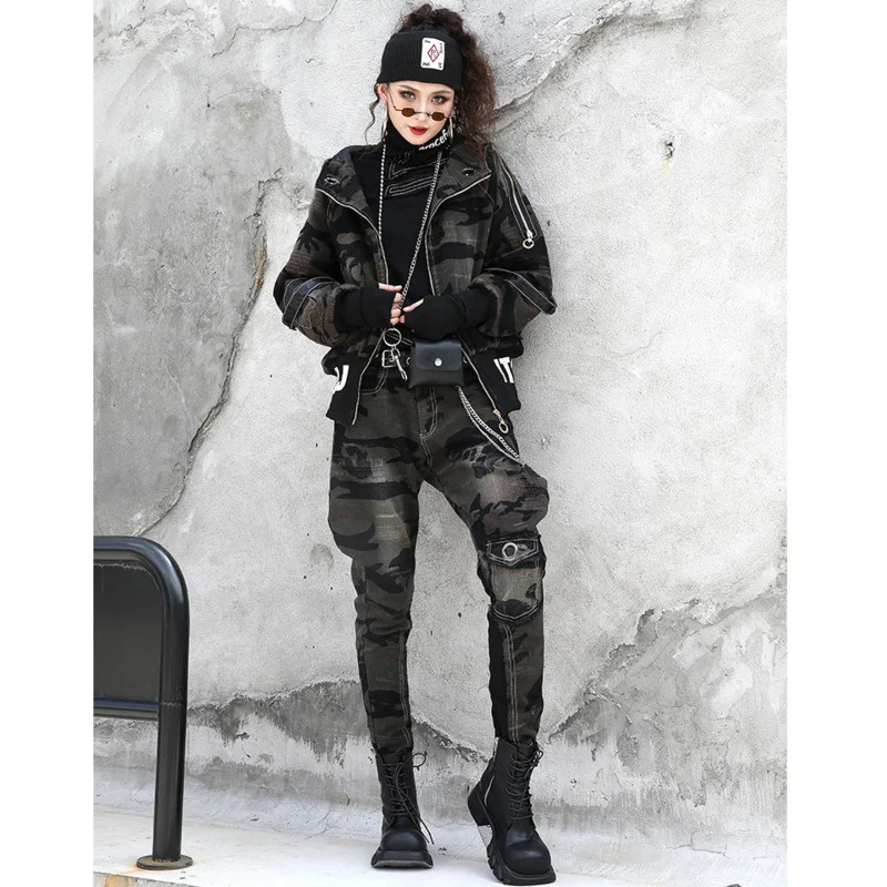 

2024 Spring Autumn Personality Causal Loose Hooded Cotton Jacket Plus Fleece Jeans Women Camouflage Two Piece Set LX436S