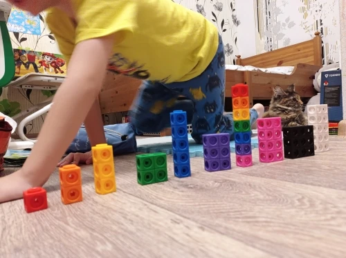 Brinquedo Educativo Blocos de Montar Linked Cubes 100 Peças - AliExpress