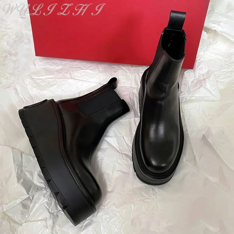 

Wedge Ladies Slip-On Chelsea Boots Black Round Toe Platform Leather Boots for Women Fashion Heightening Casual Elastic Botas