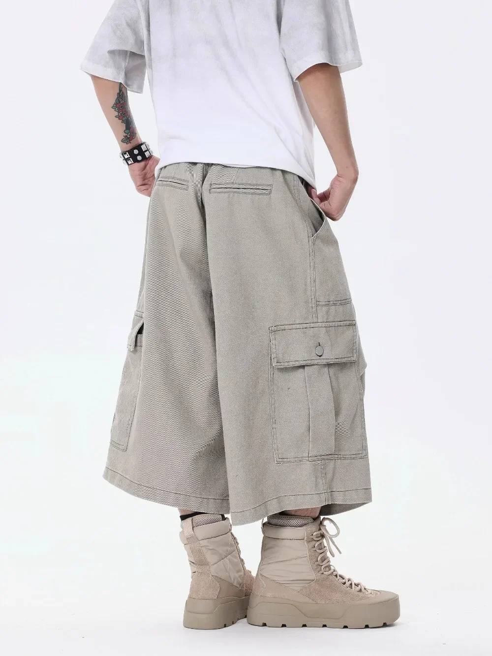 Multi-pocket Shorts Overalls Loose Wide-leg Calf-length Pants Men Underwear Cargo Shorts Men