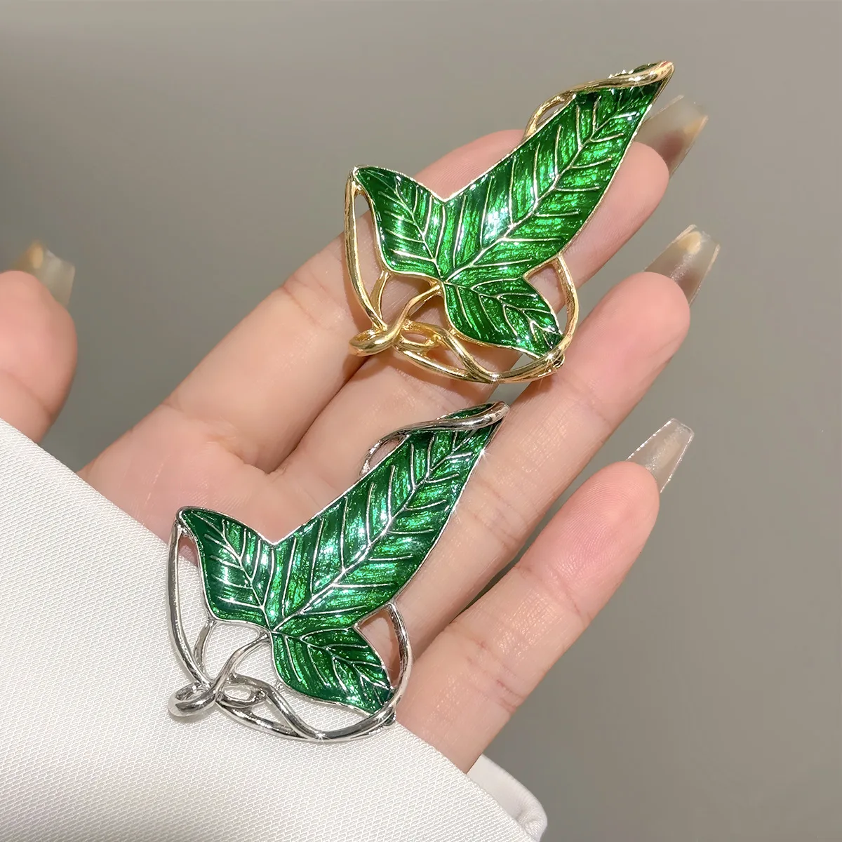 ロード・オブ・ザ・リング ロリエンの緑の葉 ブローチピン エルフの王