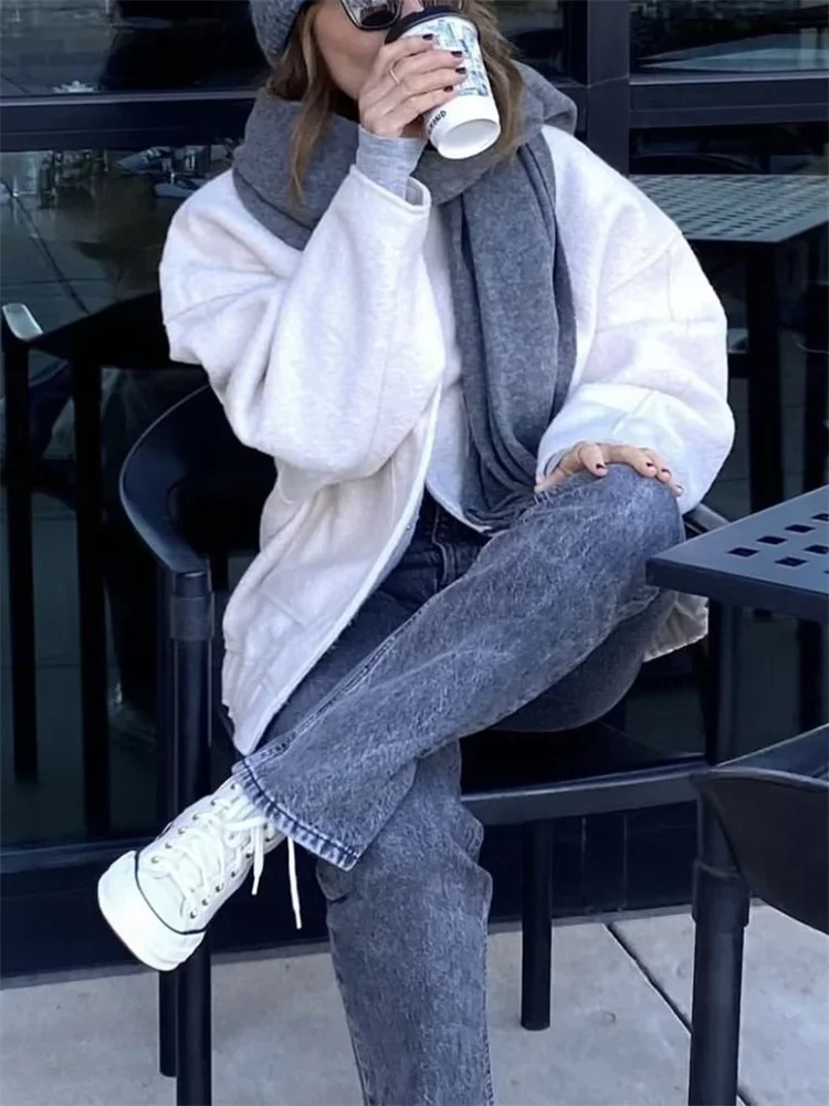 Woman Fashion Loose Gray Warm Baseball Jacket 2024 Autumn Casual Oversized Bomber Jacket Girls Vintage Thick Warm Outwear 3