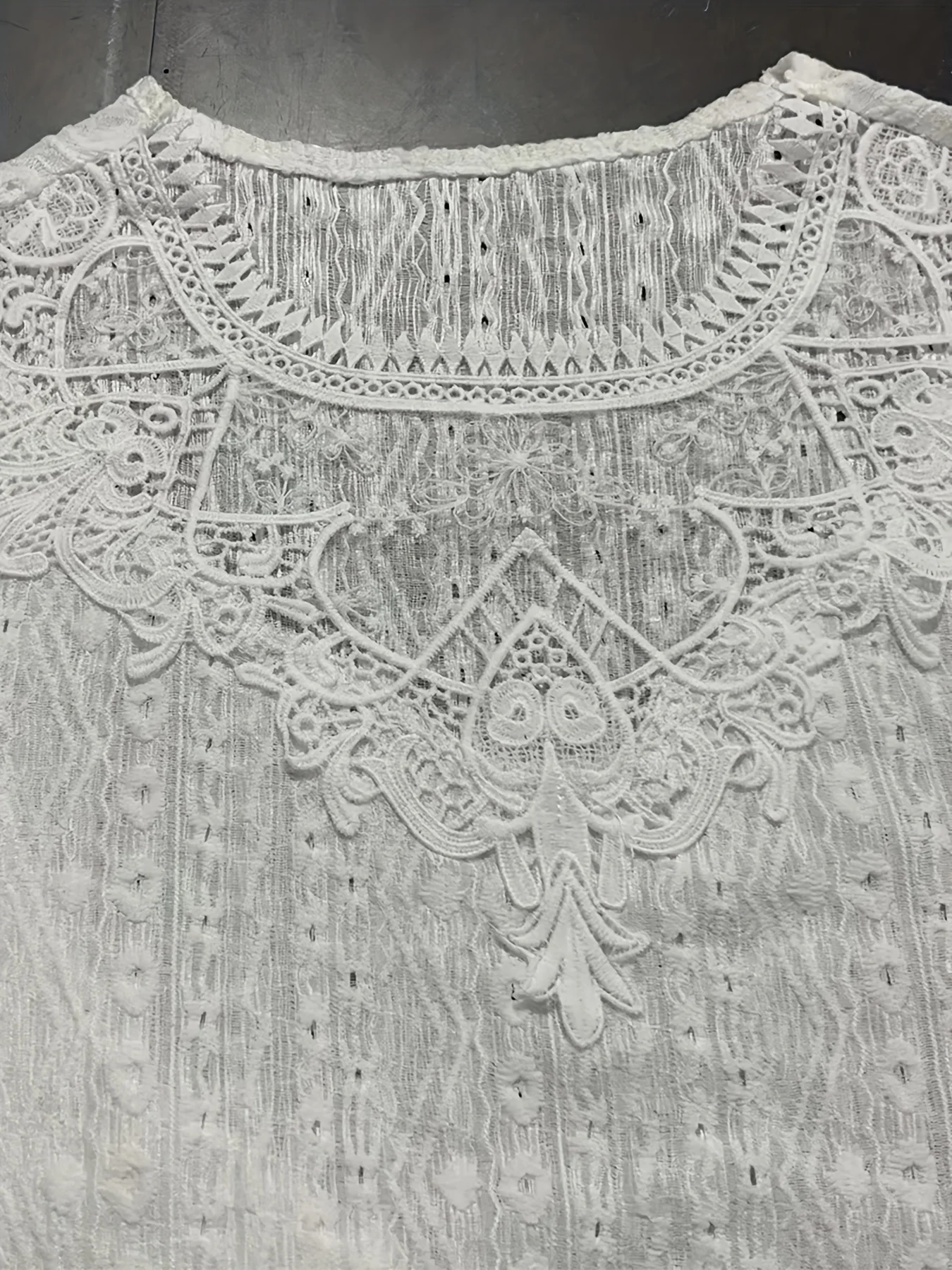 قميص نسائي كاجوال من الدانتيل