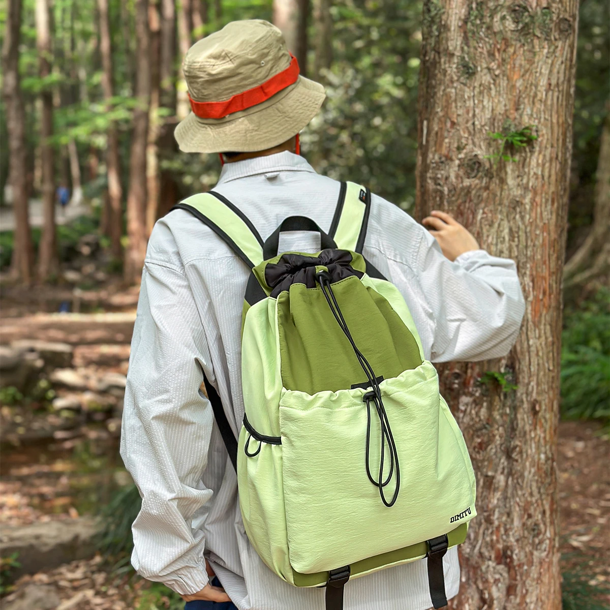 Lightweight Backpacks for Men and Women with Drawstrings, Student School Bags, Outdoor Sports Mountaineering Bags, Niche Fishing Travel Backpacks, Mountain Climbing, Cycling, Traveling, Seaside and Beach