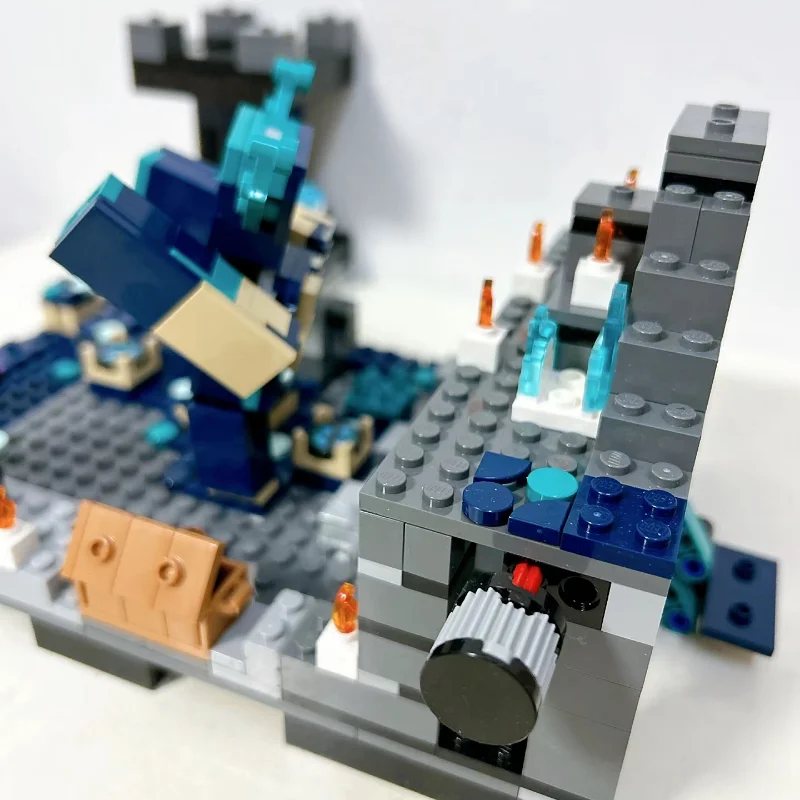 Deep Dark Battle Warden Model Building Blocks Toys for Christmas Birthday Gift 3