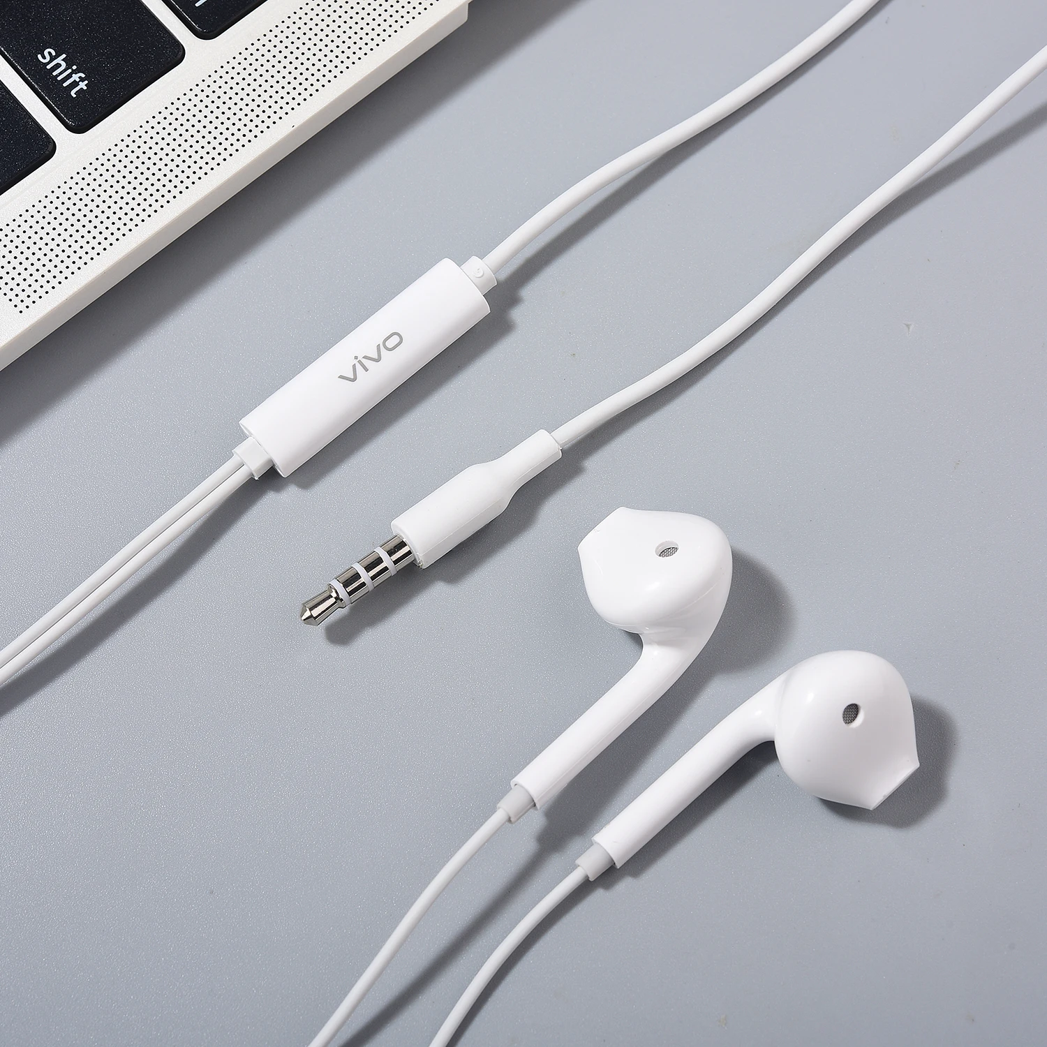 New VIVO Y28 Y20 Y21 Y03 Earphones In Ear Wired Headphones