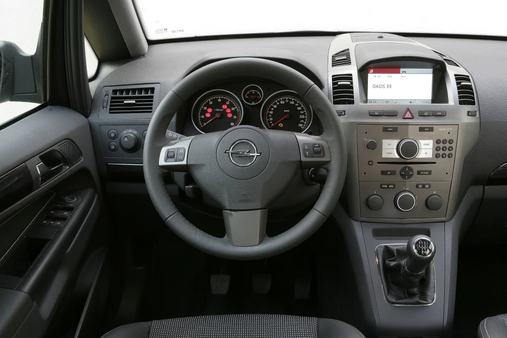  þ  г, Opel Zafira (B) 2005 2014  ŰƮ, þ ܼ  ġ, 9 ġ ÷Ʈ Ʈ  Ŀ