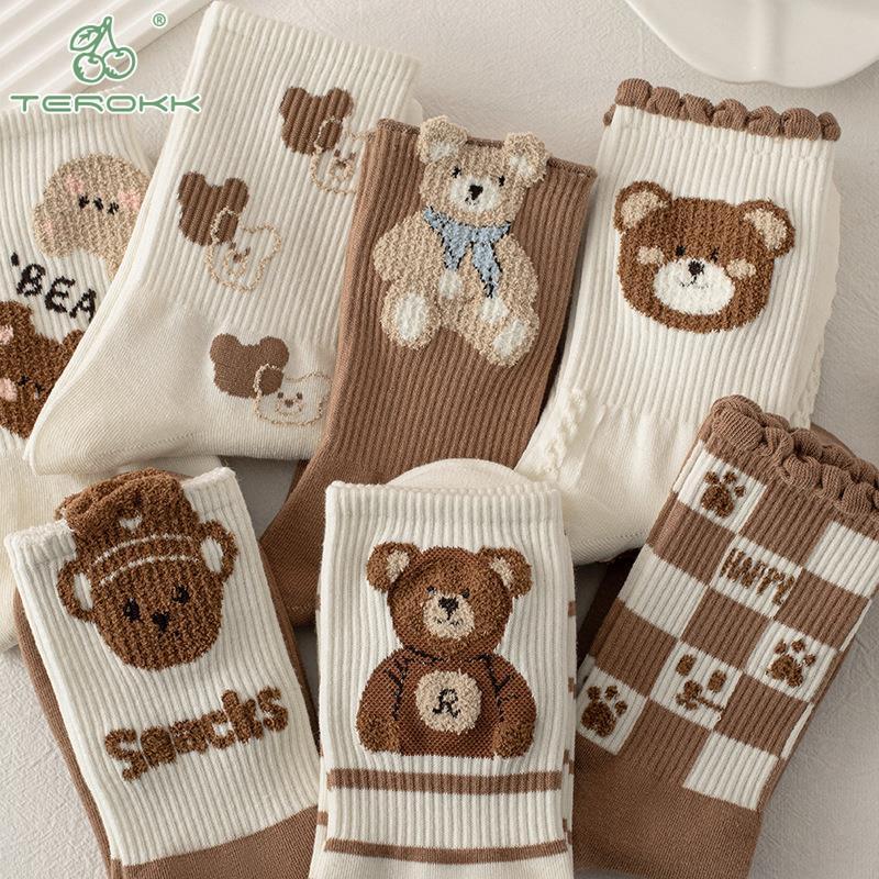 Japan Harajuku Cartoon Brown Bear Theme Cotton Socks Kawaii Print Funny Middle Tube Socks Fashion Skateboard Woman Socks New