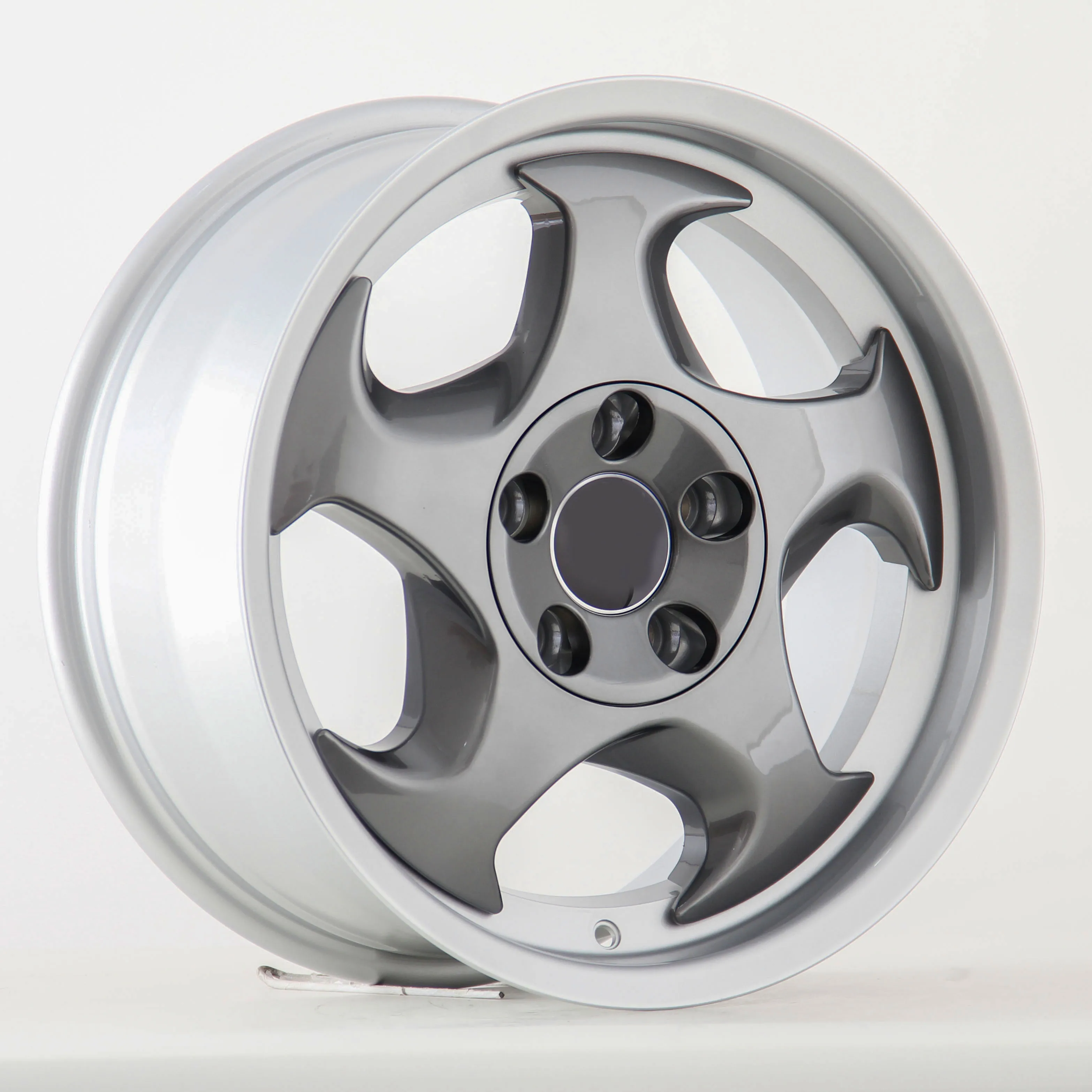 E30 Throwing Star: The Real Story Behind These Iconic Wheel Designs and ...
