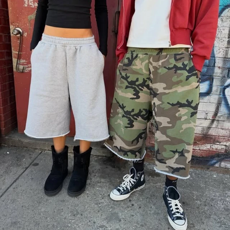 Y2K American Camo Shorts Camouflage Pattern Rough Edge Tassel Sweatshorts New Summer High Street Streetwear Unisex Baggy Shorts 6