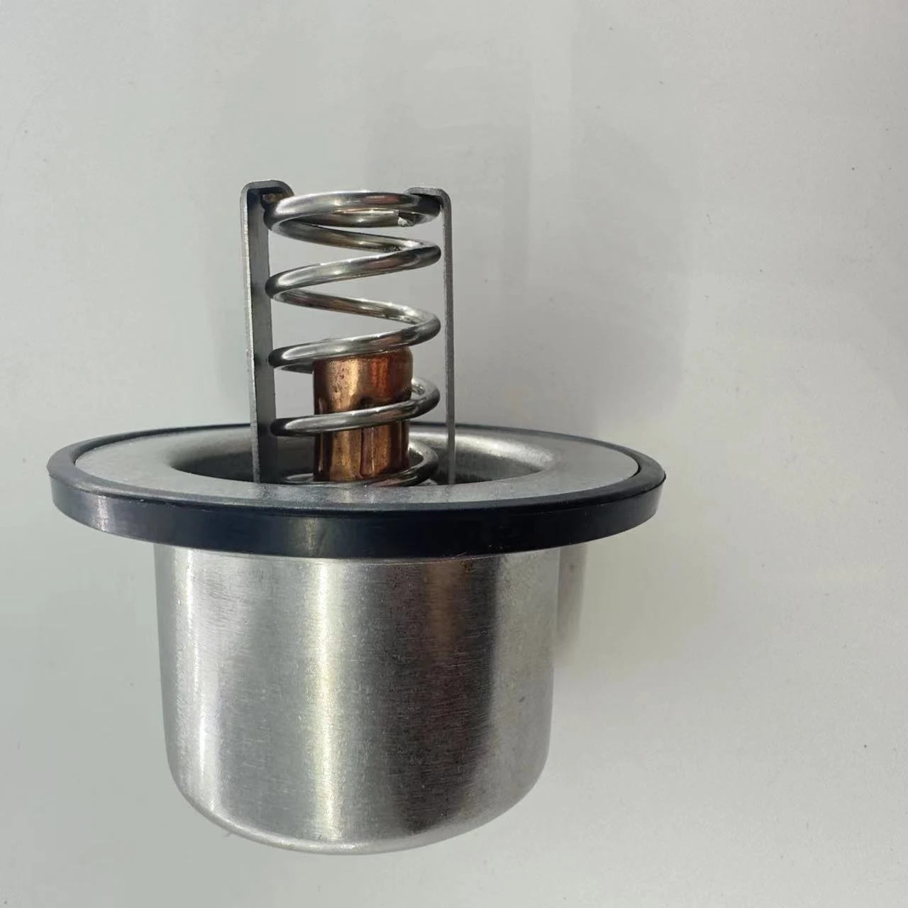 For 4973373 High Quality 6BT 4BT 6CT ISDE4.5 6ISDE QSB6.7 QSM11 Diesel Engine Thermostat For Cum-mins Engine Thermostat