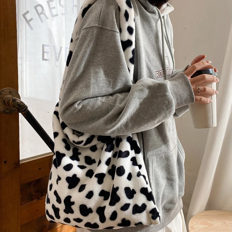 

Elegant Design Cow Pattern Women Tote Handbags Casual Large Capacity Ladies Shoulder Bag Simple Fashion Female Messenger Bags