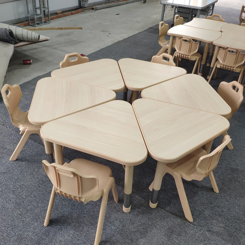 

Kindergarten Triangle Table and Chair Training Class: Splice Style Table, Children's Adult Toy Table, Liftable Table