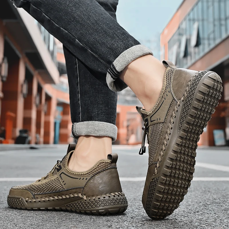 Soft Hot Sale Cool Casual Flats Moccasins Breathable Casual Mens Summer Shoe Business Mesh Walking Shoes Hollow Out Men Sneakers