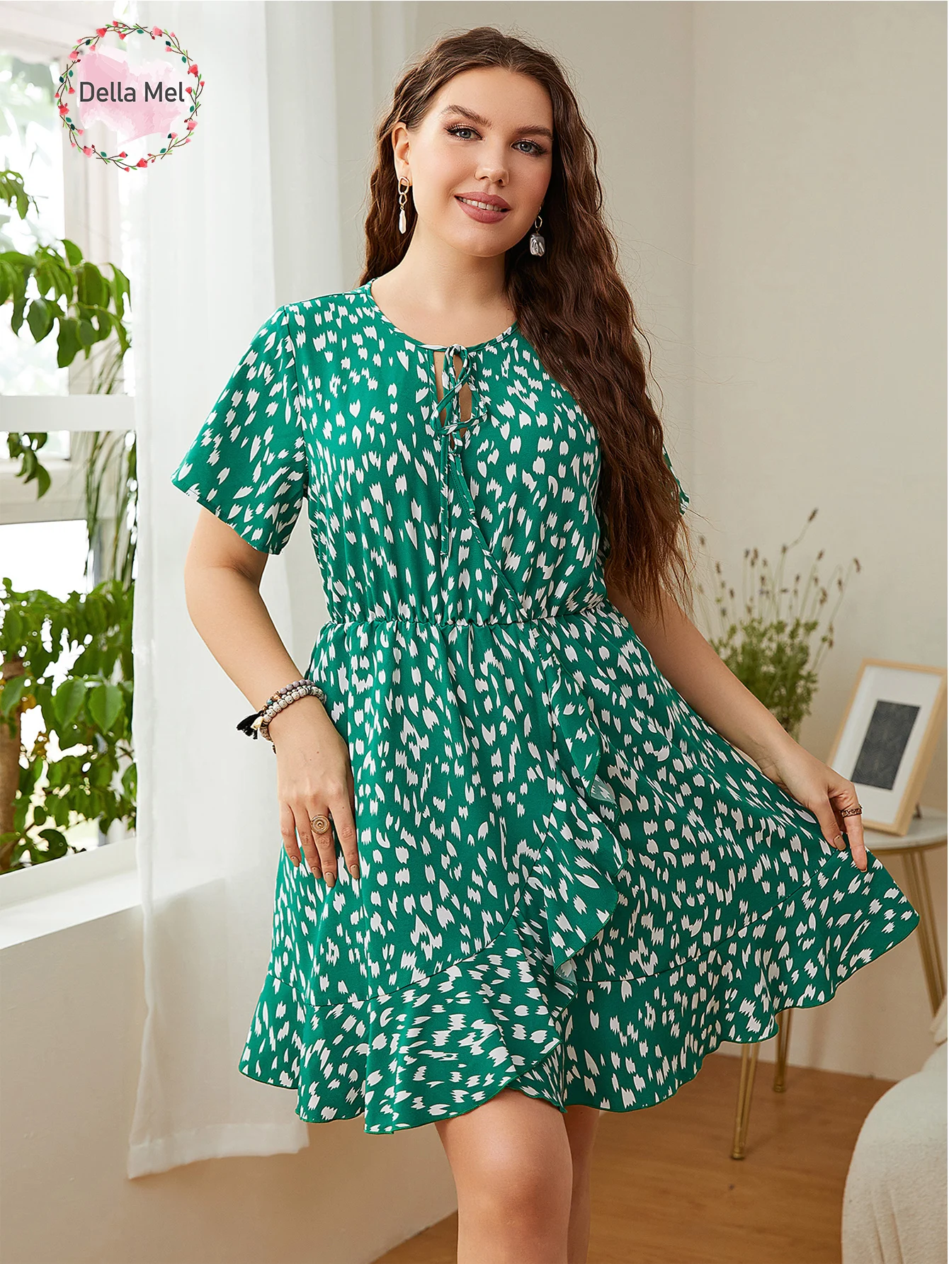 

Della Mel 4XL Plus Size Women Clothing Casual Print Dress Green Short Sleeve Summer Party Holiday Ladies Big Size Mini Dresses