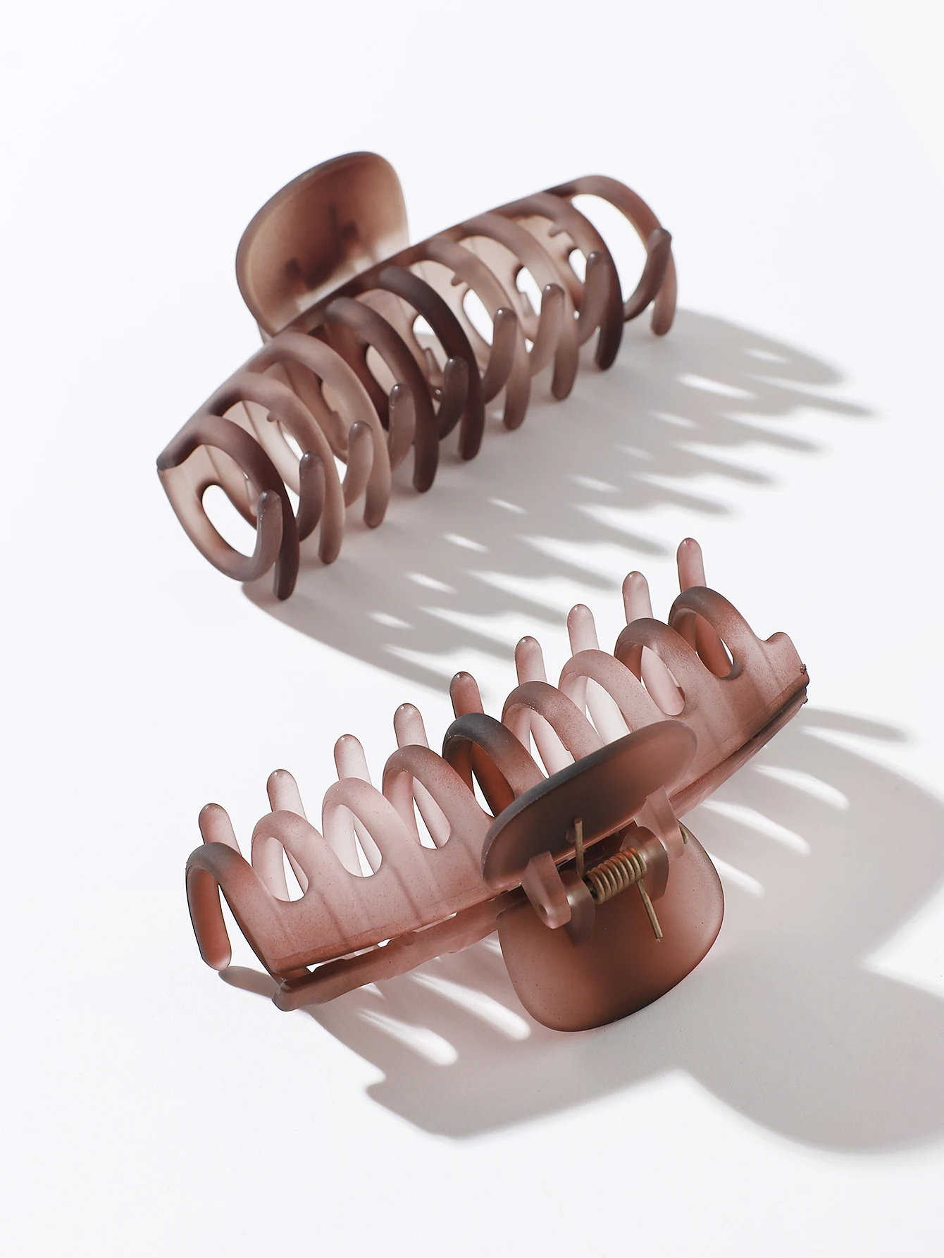 Рисунок 6 - женские заколки для волос