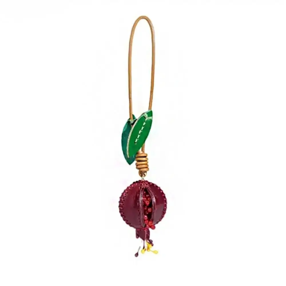 Cute Hanger Pomegranate Fruit Pendant Handmade Car Keyring Leather Keychain Creative Fashion Bag Pendant Accessories Women Girls