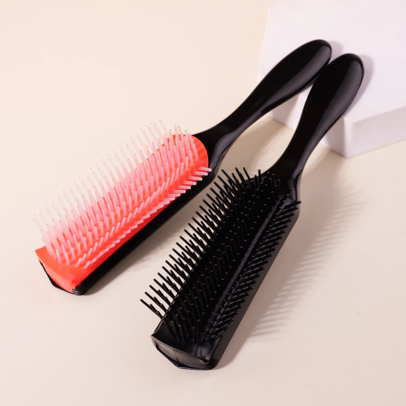 1/2/3/6pcs Styling hair brush suitable for men and women used for combing hair and organizing hair Special real wigs hair brush