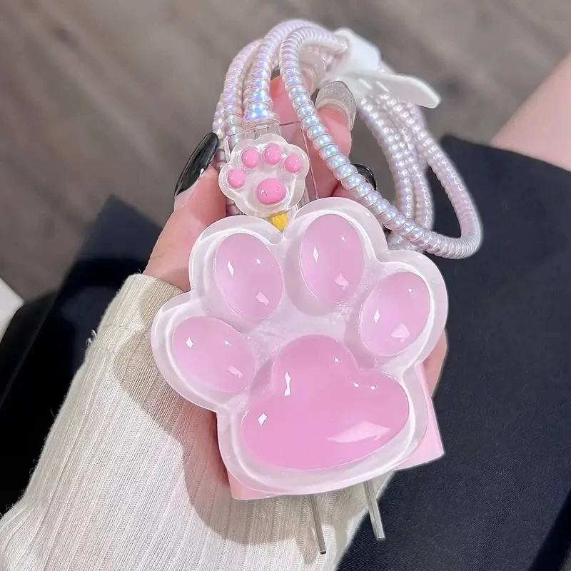 3D Cat Paw Design Charger Cable Protector For IPhone 15 14 13 12 18W 20W cable protector cable wire protector charger protective cover charger protector charger protective case phone adapter protector