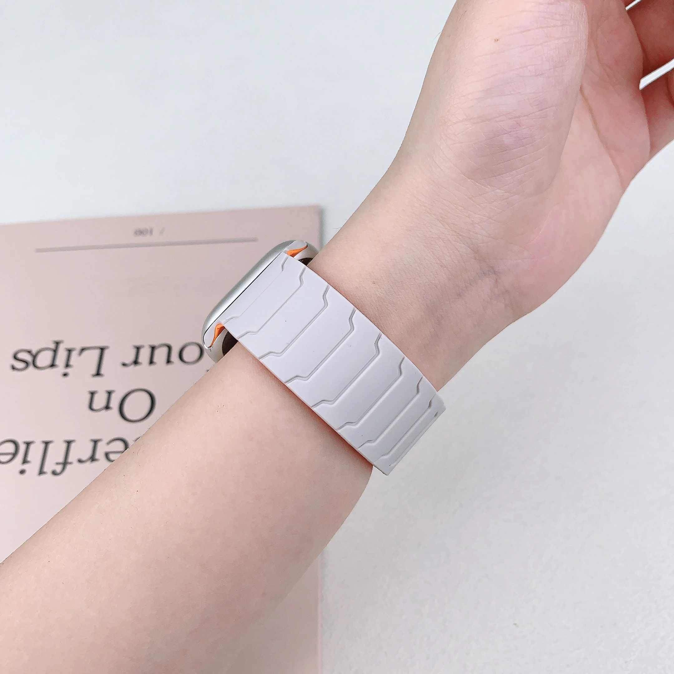 Magnetic Adjustable Smartwatch Strap Bracelet