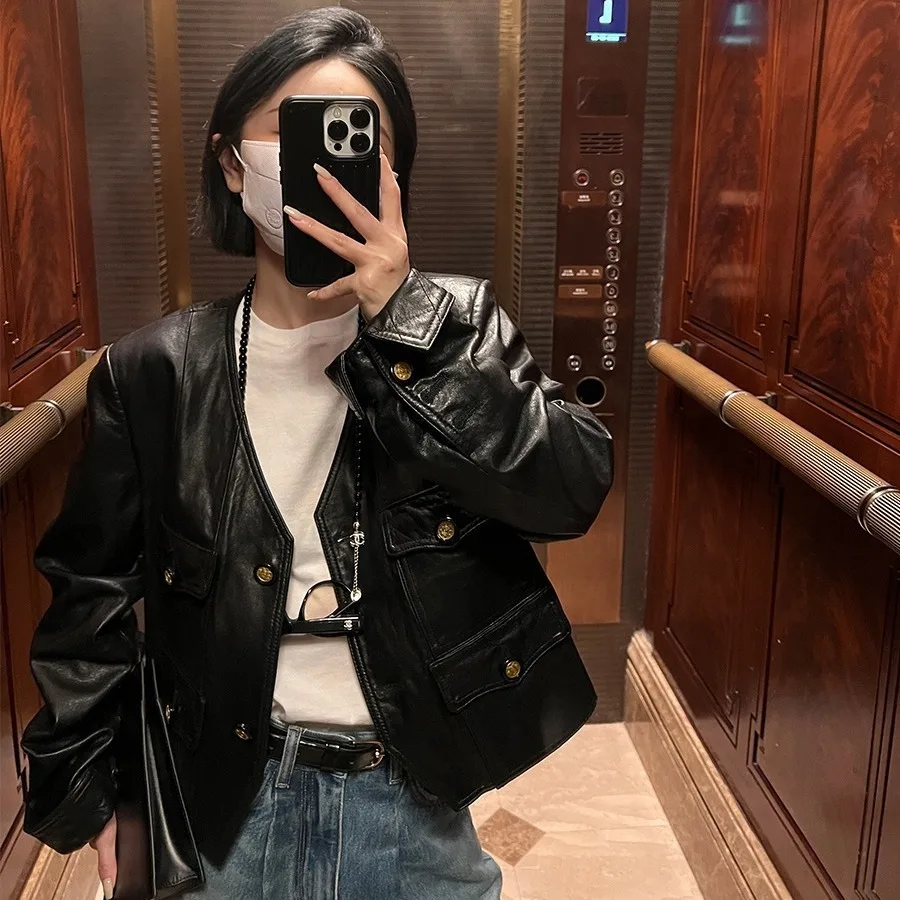 

Роскошная кожаная куртка из овчины с V-образным вырезом для женщин с коротким швом, куртка из растительного дубления, свободная облегающая короткая куртка