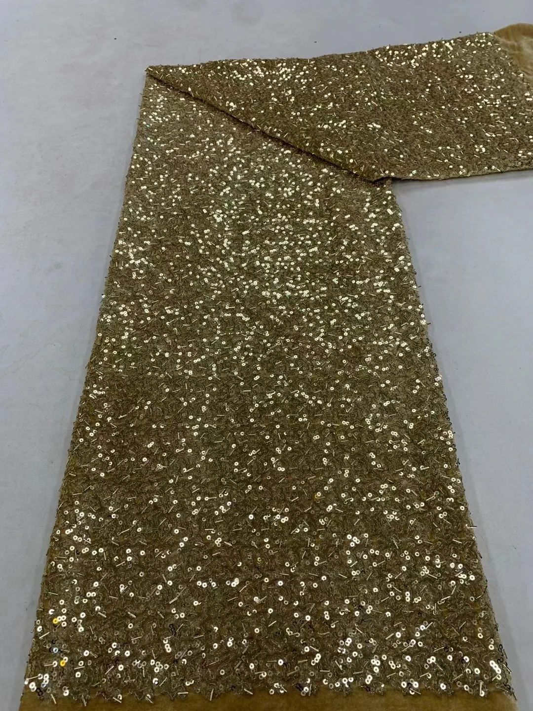 

2023 High-end Luxury French Embroidery Beaded Lace Fabric African Nigerian With Sequins Fabric For Wedding Party Dress Zx