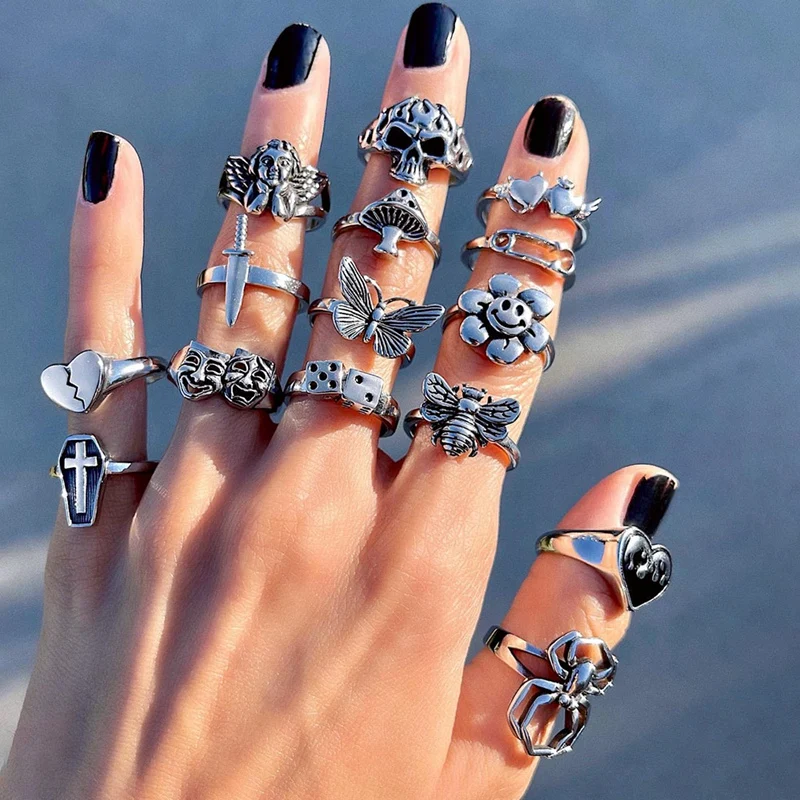 2021 Vintage Silver Plated Angel Wings Ring for Womens Gothic Punk Steampunk Heart Butterfly Skull Ring Sets Party Jewelry