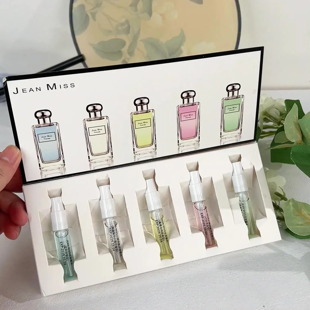 Set di profumi da donna 5*3ml, fragranza floreale fresca e a lunga durata, eau de toilette, confezione regalo, cinque pezzi a base vegetale_voghion.com