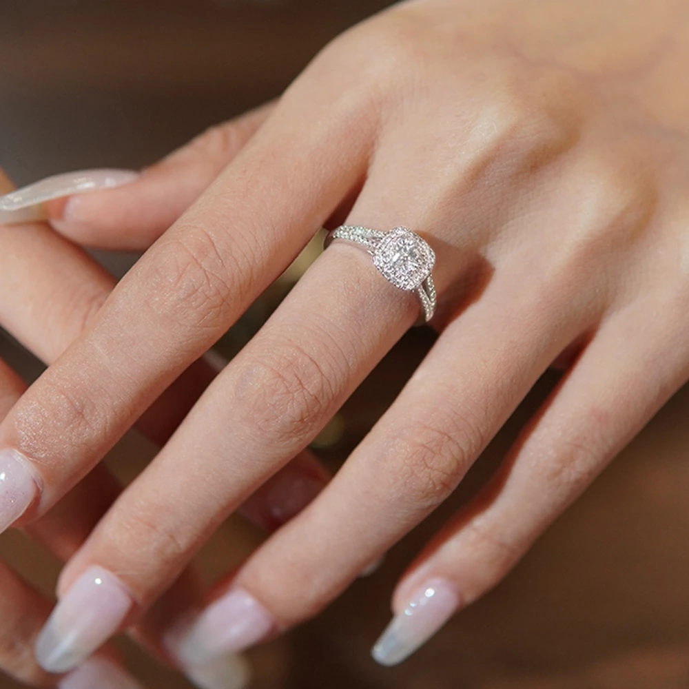 Рисунок 4 - Кольцо обручальное женское из серебра