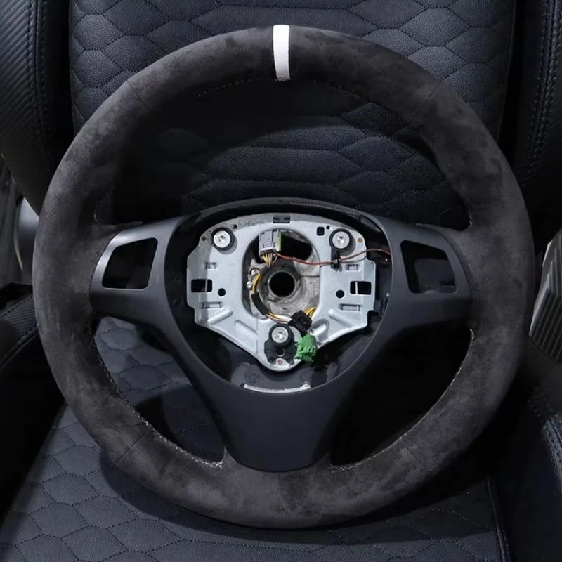 Lenkrad-Überzug aus Wildleder, rutschfest, individuell anpassbar, für BMW M Sport M3 E90 E91 E92 E93 E87 E81 E82 E88 X1 E84
