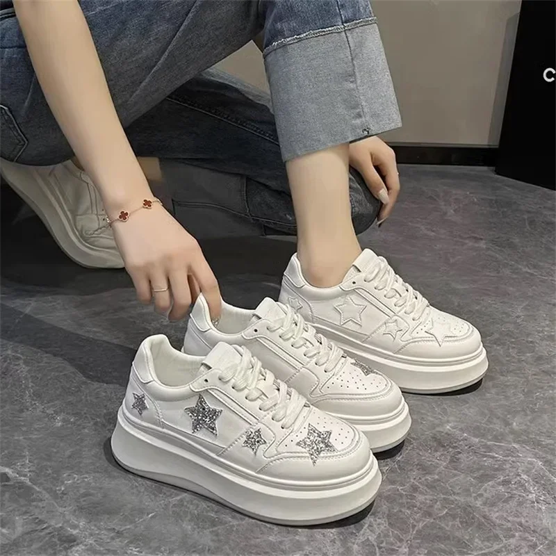 

Женские кроссовки на плоской подошве, белые кроссовки на плоской подошве