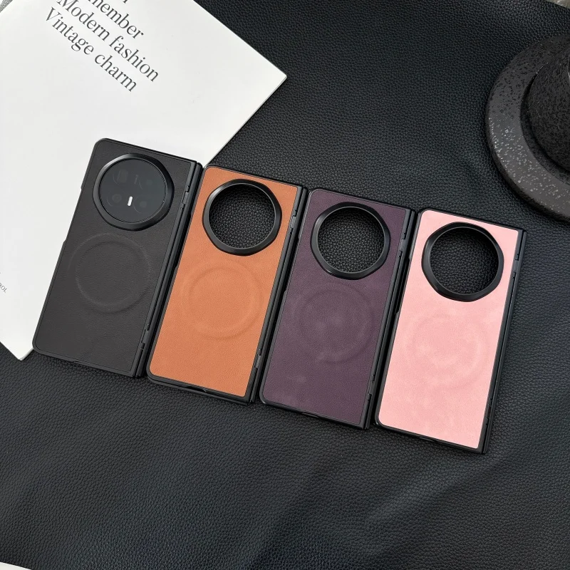 Fashion Leather Pattern Phone Case with Magnetic Hard Shell Back Cover and Front Protection Film