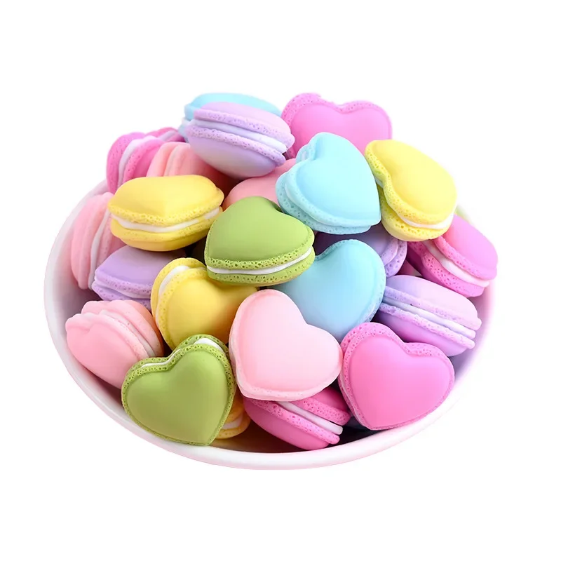 Miniature Figurines 10pcs 3D Simulation Candy Heart Macaron Miniature Figurines Resin Cabochon Fake Food DIY Jewelry Making Accessories