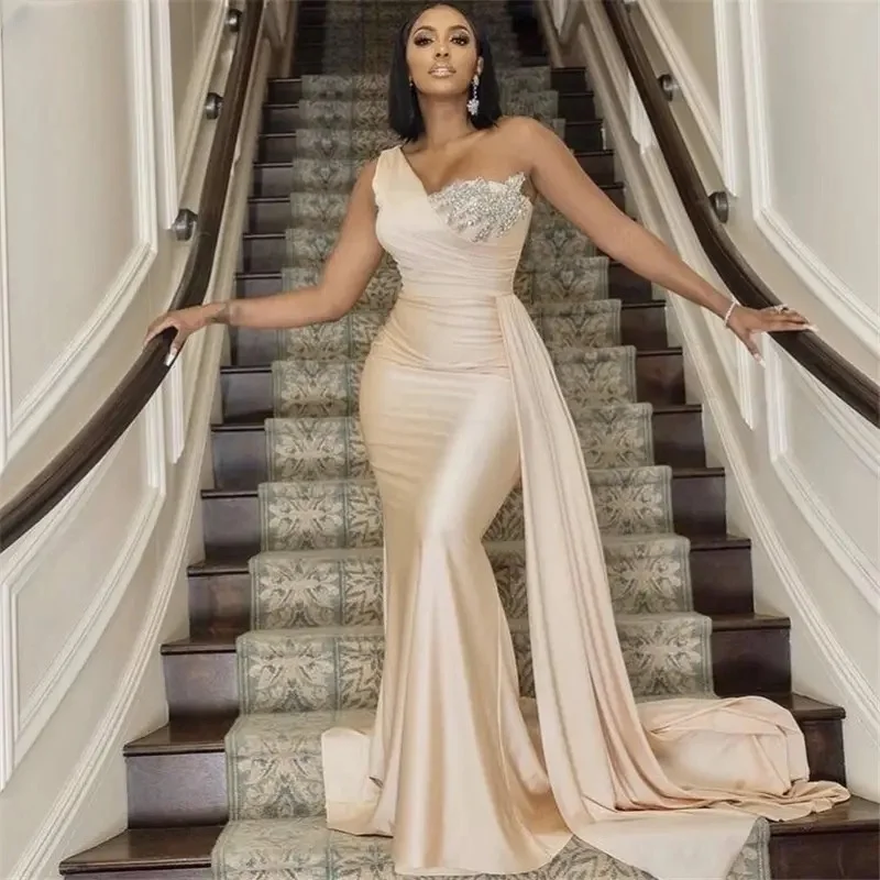 Satin Dresses for Wedding Party Dress Beaded Crystal One Shoulder Bridesmaid Dress Woman Elegant Gowns Weddings Guest customized satin wedding dress