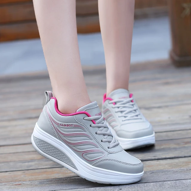 Women's Shake Shoes Cushioned White Nurse Shoes Fly Weaving Athletic  Sneakers Zapatillas Gimnasio Mujer