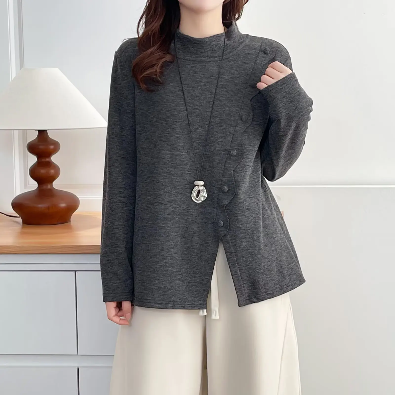 XXXXL Fashion Plus Size Woman Clothing T-Shirt Winter New Design With Button Slit Fleece Warm Long Sleeved Base Inside Tops 2555