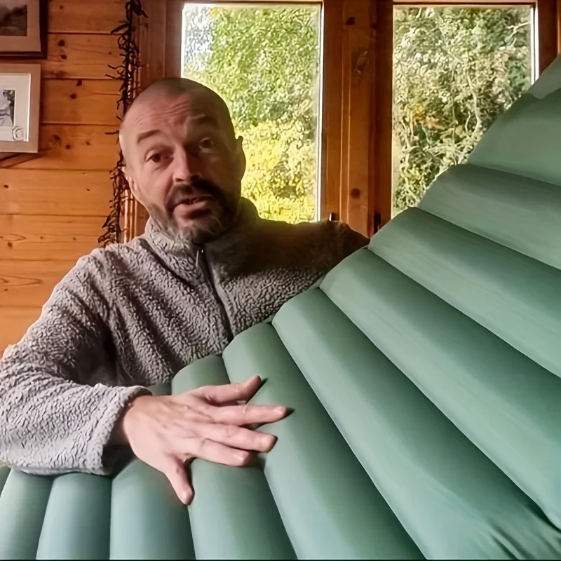 Description Picture 4 of item10Cm Outdoor Camping Inflatable Mat pad TPU Ultra-light Thick Moisture-proof Inflatable Bed Portable Car Tent Sleeping Mat Foot
