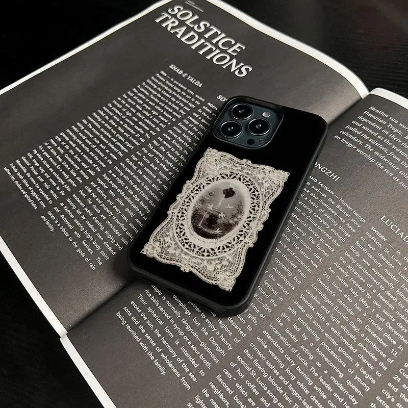 Vintage Lace-Inspired Shockproof Phone Case - Y2K Style