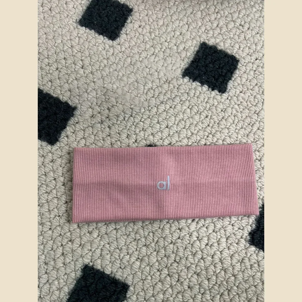 AL Performance قهر عقال اليوغا الرياضة في الهواء ا...