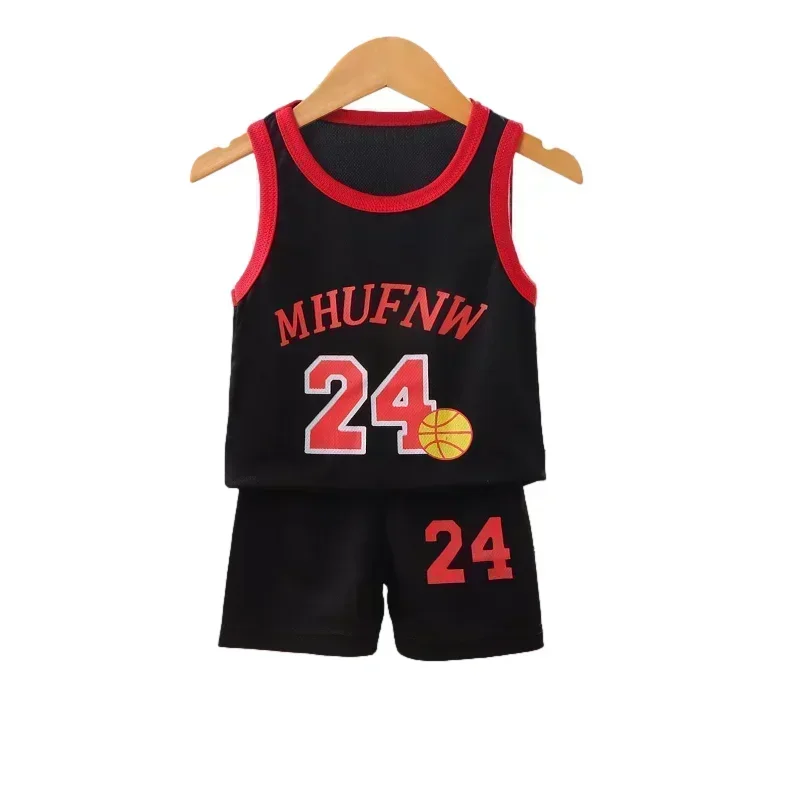 Рисунок 6 - Короткие спортивные комплекты для детей