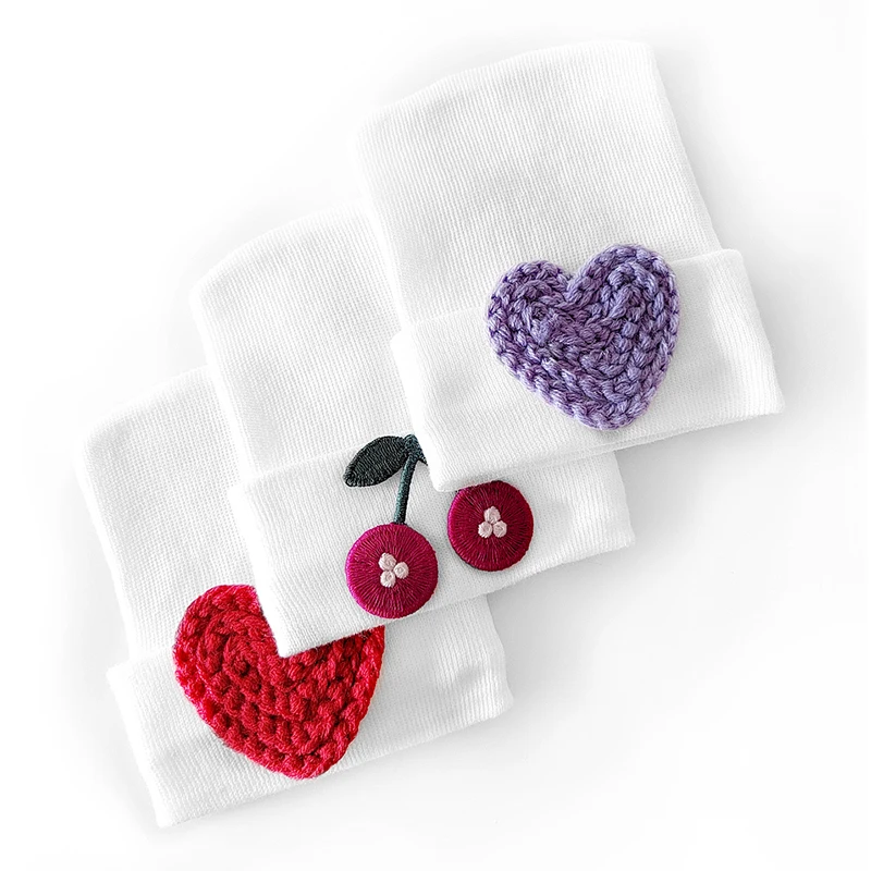 Newborn Baby Girls Woolen Yarn Heart Strawberry Beanie Hats Boys Kids Cotton Hospital Hat Knitted Photography Props Stuff