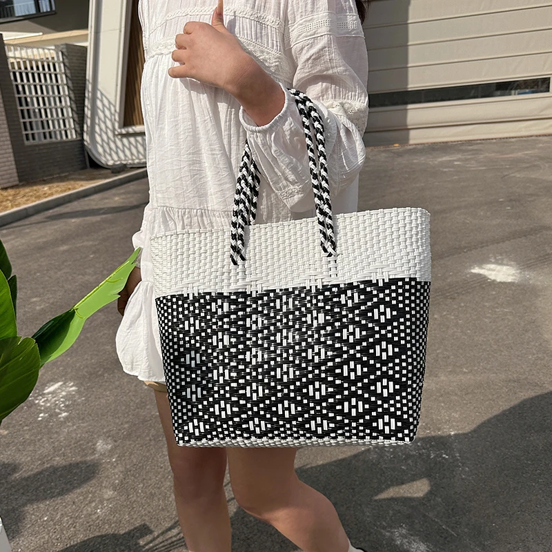 Summer Large Capacity Women Chain Bag Handbags For Female Fashion Shoulder  Beach Luxury Designer Tote Ladies Hand Bags Canvas