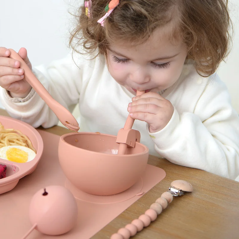 Baby Soft Silicone Drinking Straw Clip Holder Baby Feeding Soup Milk Juice Straw Children's Tableware Feeding Bowl Accessories 6