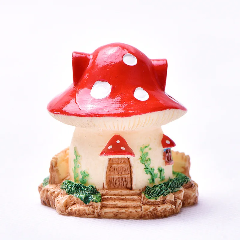 Mini Mushroom Garden Figurine 5