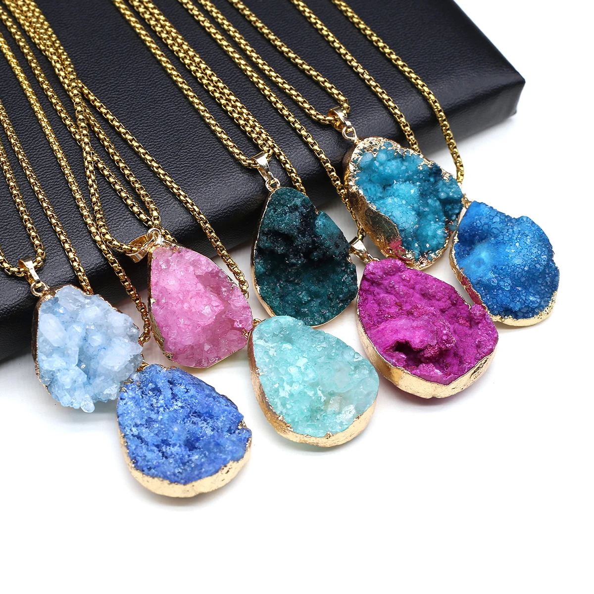 

Colorful Reiki Natural Crystal Energy Droplet Shape Embryo Agate Pendant Spiritual Healing Necklace for Men and Women