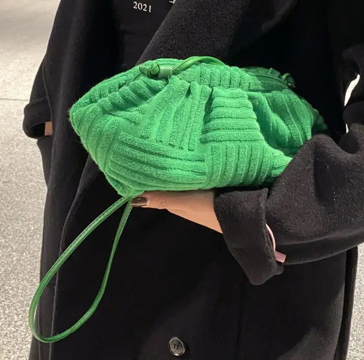 핸드백 여성용 럭셔리 신상 수건 가방, 인기 있는 휴대용 버킷 백, 체인 숄더백, 메신저백, 2024