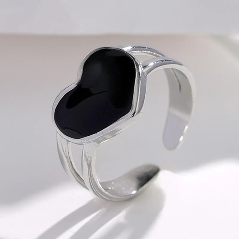 Black 04