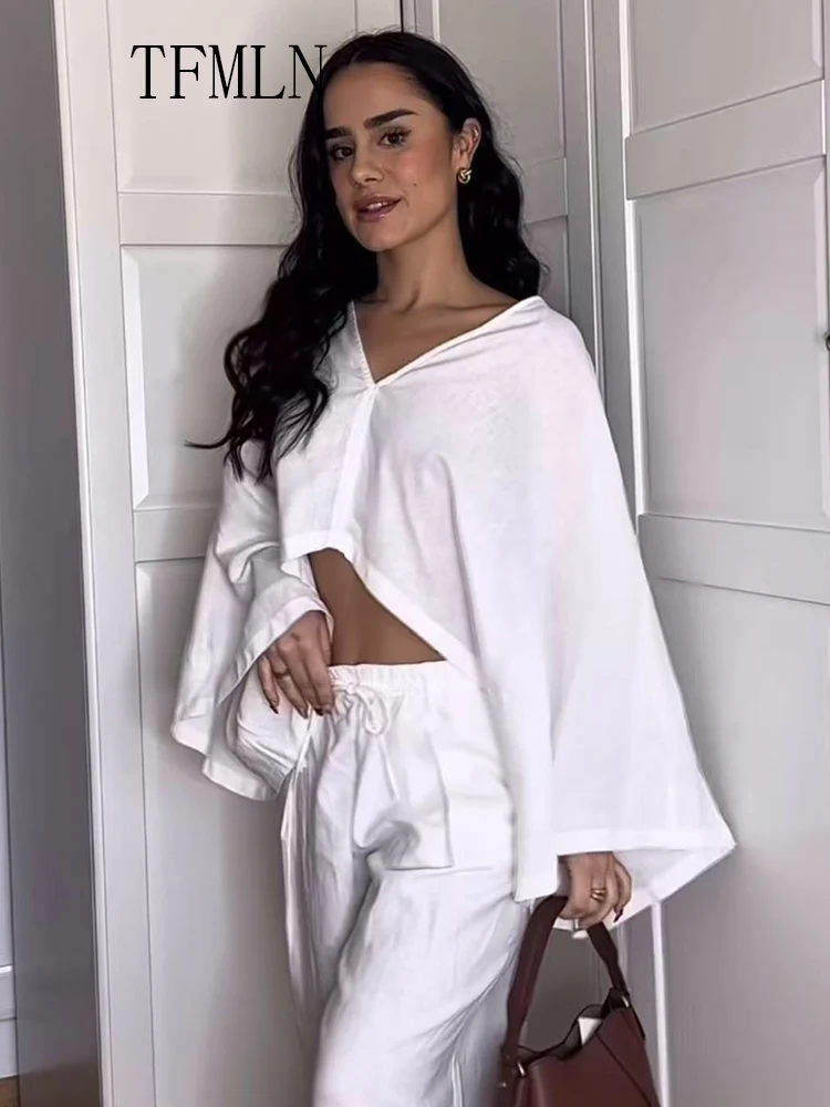 TFMLN 2025 Summer Women Asymmetrical Kimono Style Blouse Fashion Causal V-neck Batwing Sleeve Loose Top High Street Pullover Top