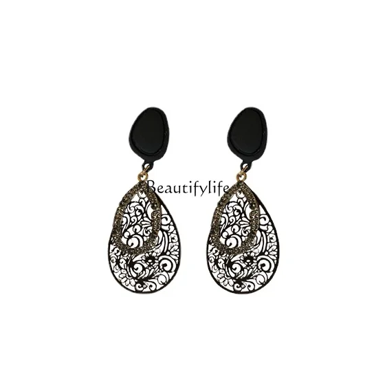 

Hollow Pattern Water Drop Vintage Earrings Exaggerated Temperamental Metal Cold Style Earrings